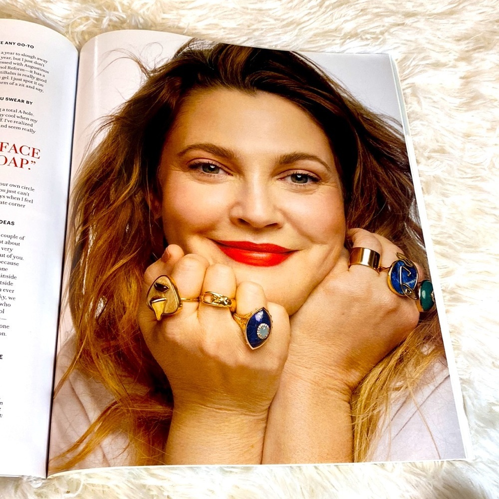 DREW BARRYMORE NEW BEAUTY MAGAZINE  Spring 2019 EUC - Picture 6 of 7